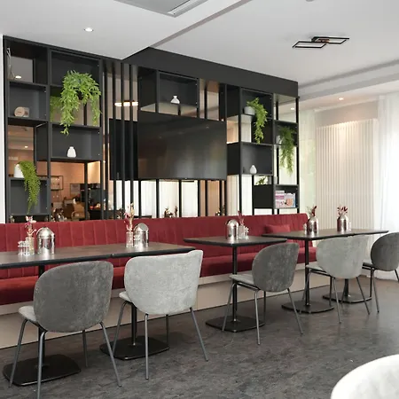Boutique Kaiser - Hotel&apartments Appart hôtel 4*